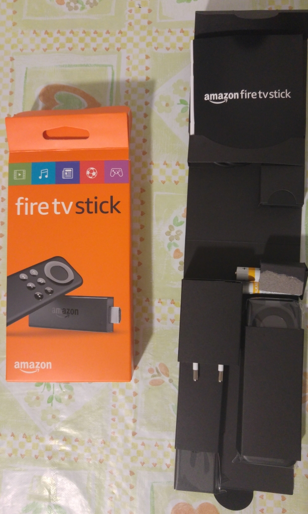 La lussuosa confezione di Amazon Fire TV Stick basic edition